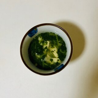 キャベツと小松菜の味噌汁